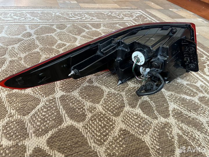 Задний правый фонарь киа рио 4