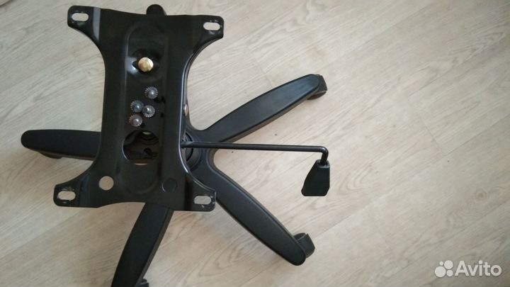 Крестовина для офисного кресла