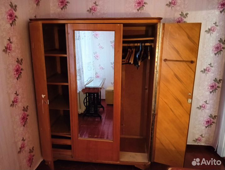 Шкаф платяной СССР