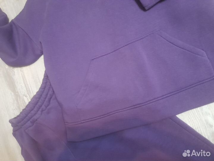 Костюм спортивный