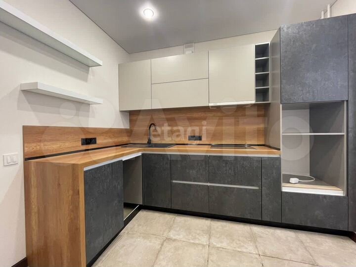 2-к. квартира, 72,5 м², 5/17 эт.