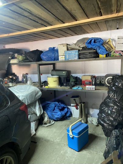 Гараж, > 30 м²