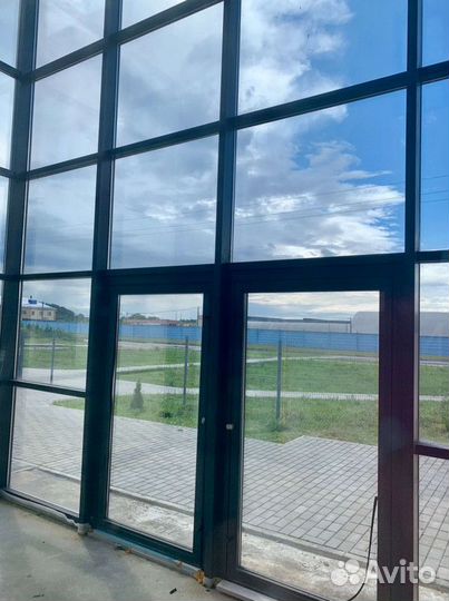 Пластиковые двери