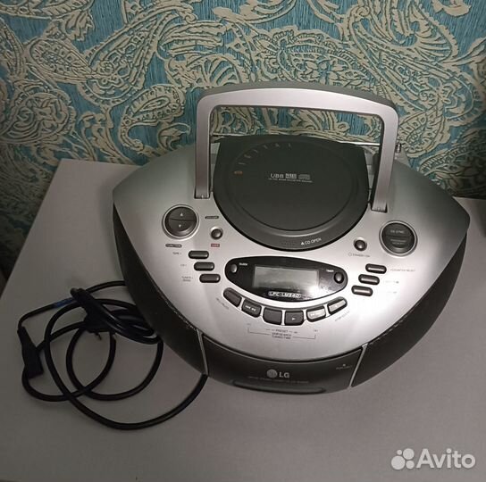 Магнитола бумбокс LG