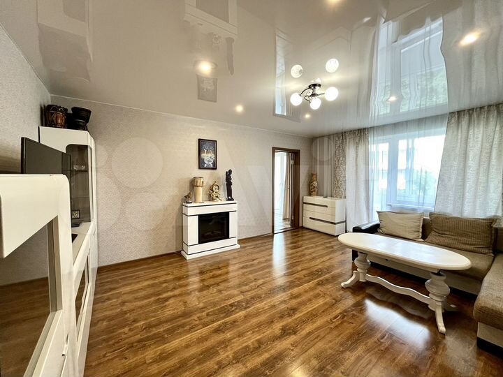 2-к. квартира, 67,2 м², 2/4 эт.