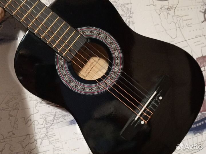 Классическая гитара belucci
