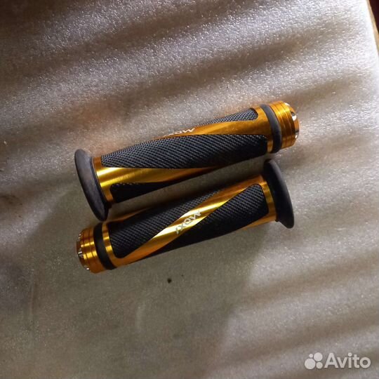 Грипсы руля 22мм