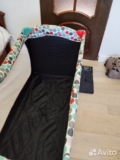 Кровать-манеж Fisher price