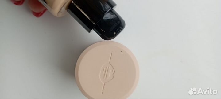 Тональный крем make up forever. Новый