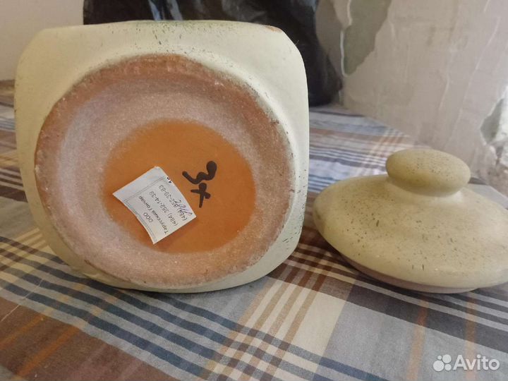 Банка лучница чесночница