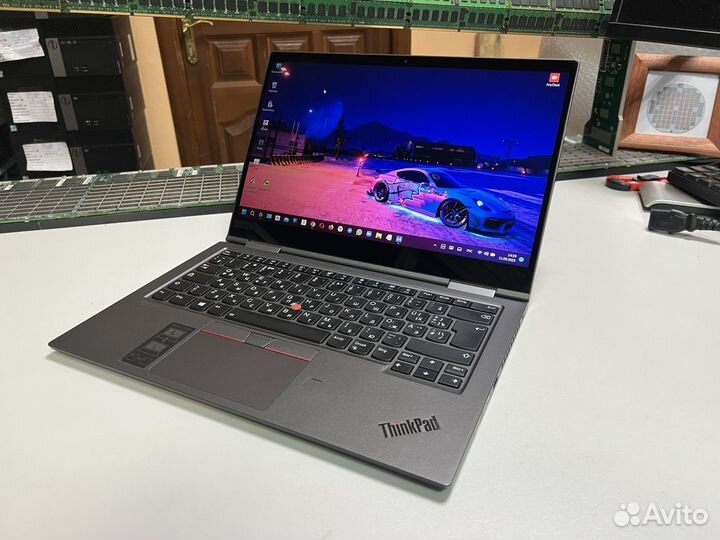 Lenovo ThinkPad X1 Yoga Gen 4