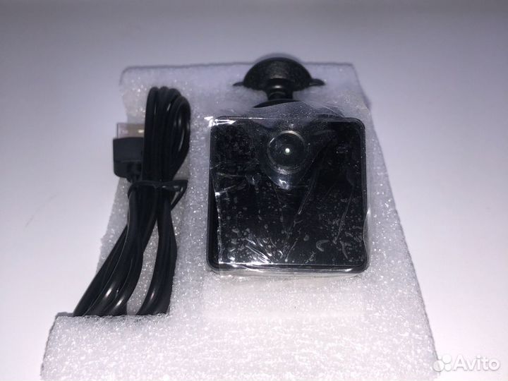 Видеокамера EVC-CB73