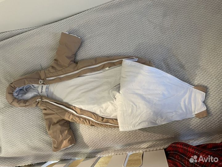 Детский зимний комбинезон на 4-8 месяцев