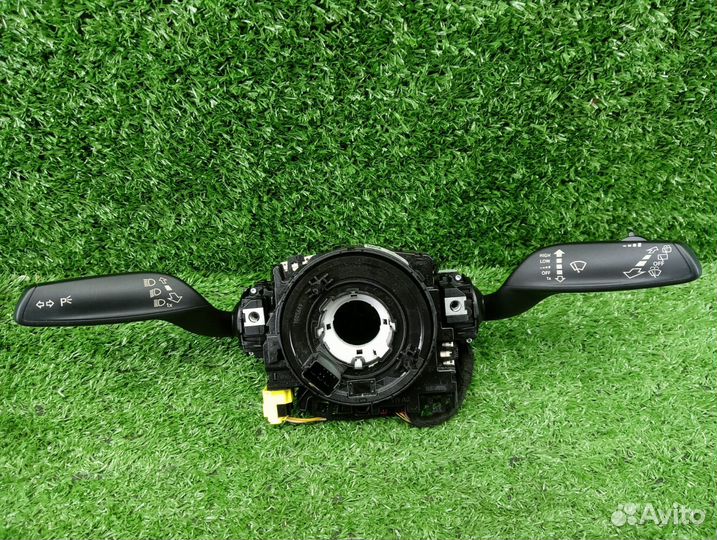 Переключатели подрулевые (стрекоза) Audi A3 8V