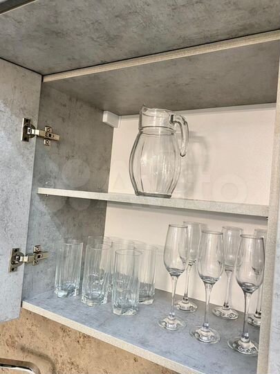 2-к. квартира, 60 м², 3/17 эт.