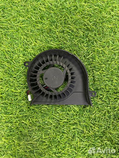 Вентилятор (кулер) Samsung NP300E4A