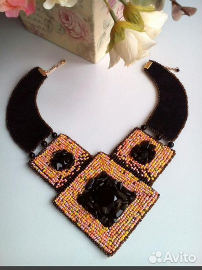 Украшение на шею, ручная работа