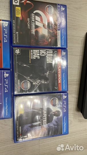 Sony Playstation 4 Slim 512 GB SSD + 2 геймпада