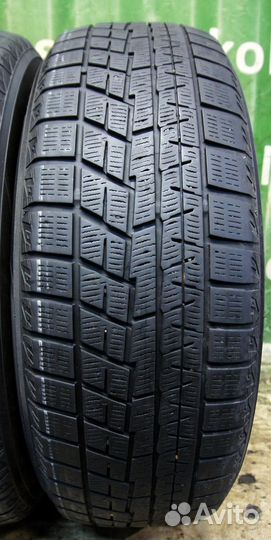 Yokohama Ice Guard IG60 215/60 R17 96Q