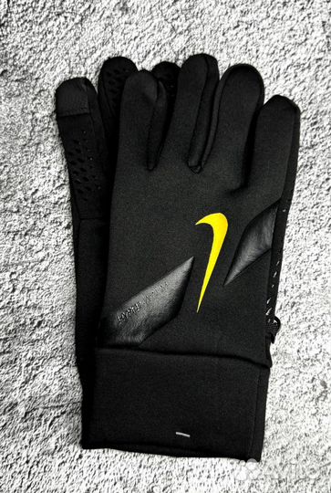 Разнообразие перчаток Nike для всех