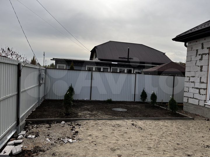 Дом 100 м² на участке 4,7 сот.