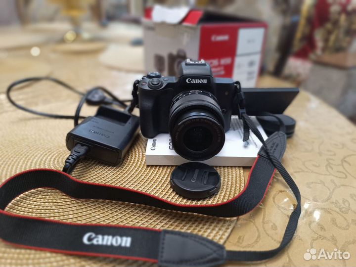 Цыфровой фотоопарат canon EOS M50 Mark