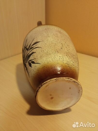 Ваза и кувшин