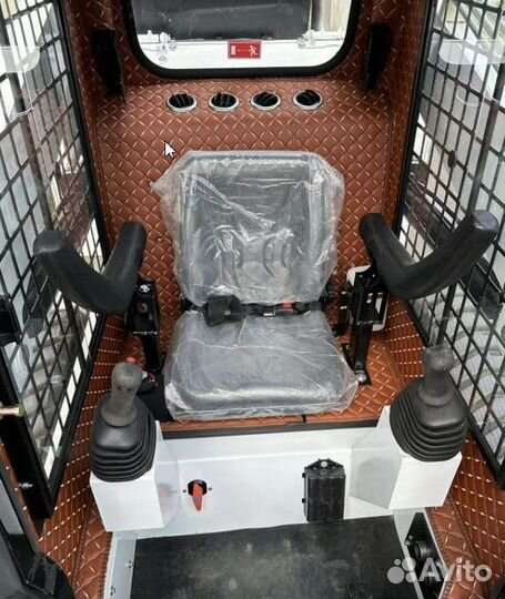 Мини-погрузчик Bull SLC1500, 2023