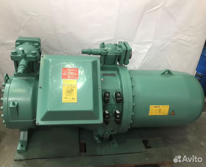 Компрессор винтовой Bitzer CSH8563-125Y-40P