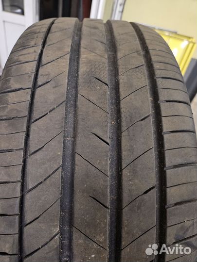 Летняя резина 235 45 r17 kumho ecsta