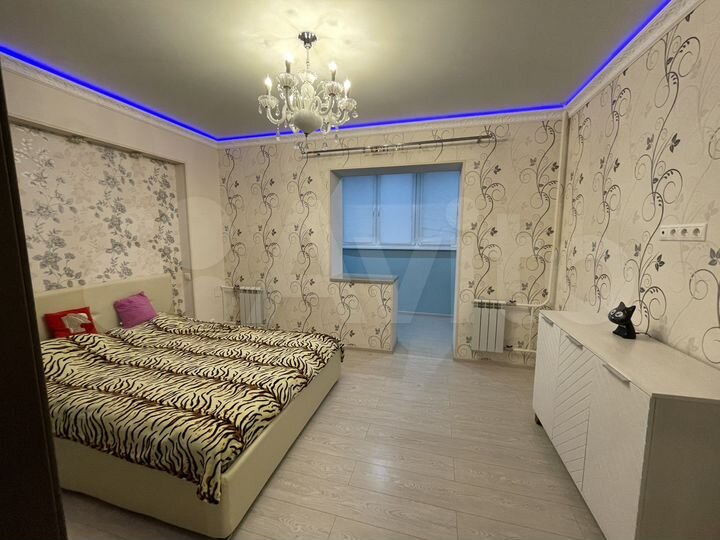 2-к. квартира, 65 м², 9/12 эт.