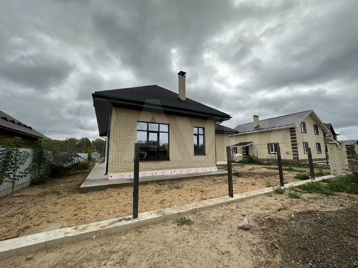 Коттедж 130 м² на участке 10 сот.