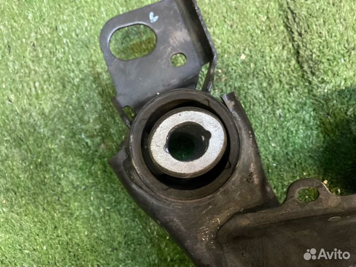 Подрамник подвески передний Mercedes-Benz