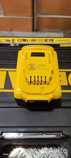 Аккумулятор Dewalt 18v 5ah