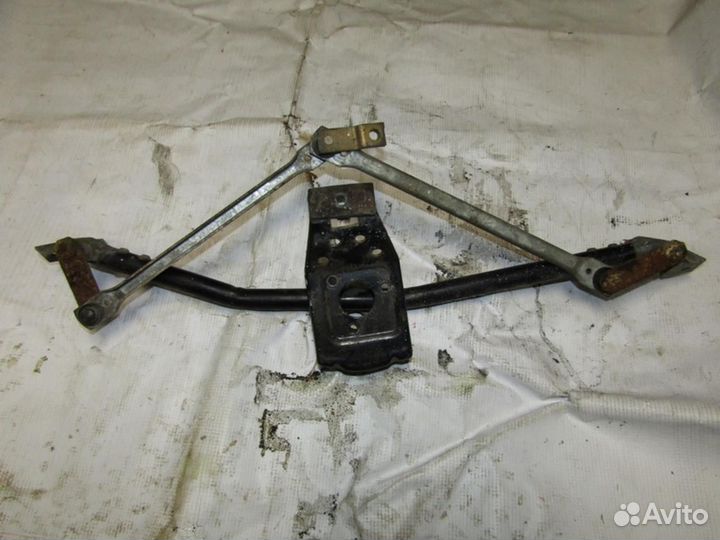 Трапеция стеклоочистителей 80/90 B3 1986-1991