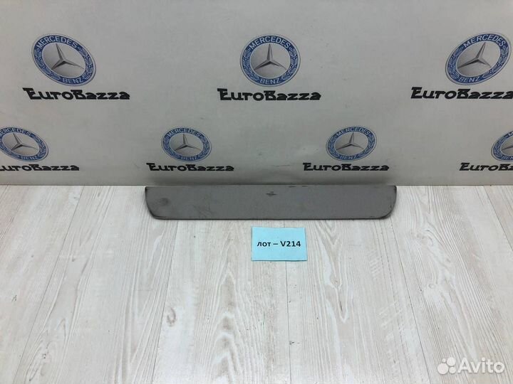 Заглушка потолка Mercedes W207
