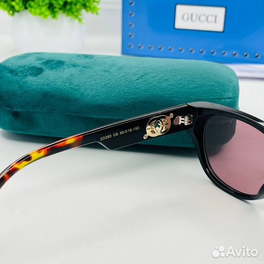 Солнцезащитные очки gucci