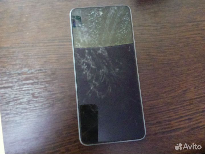 Техно Спарк гоу