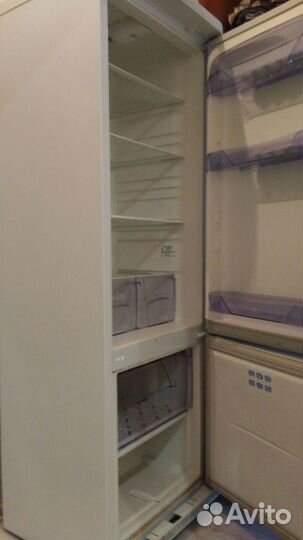 Холодильник бирюса 132R