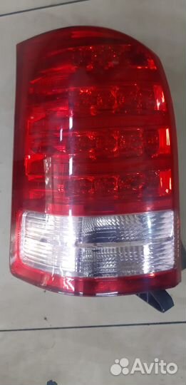 Задний стоп левый wish zne10