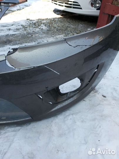 Бампер гранта передний битый