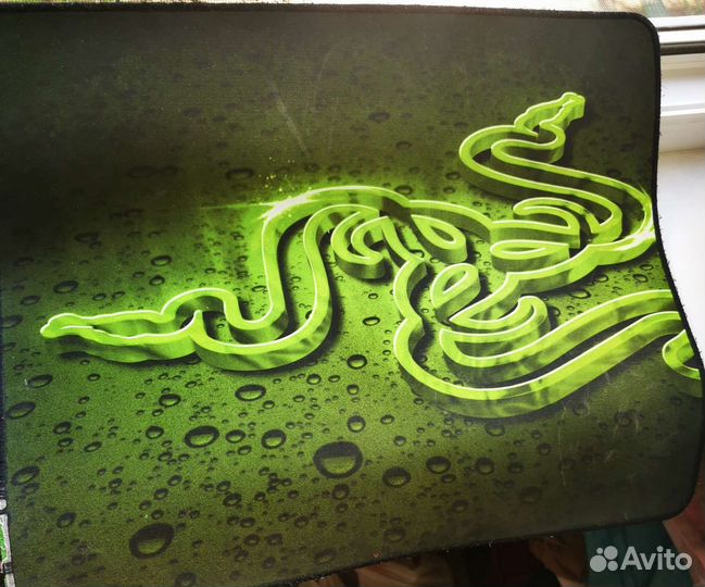 Игровая мышь razer, клавиатура и большой коврик