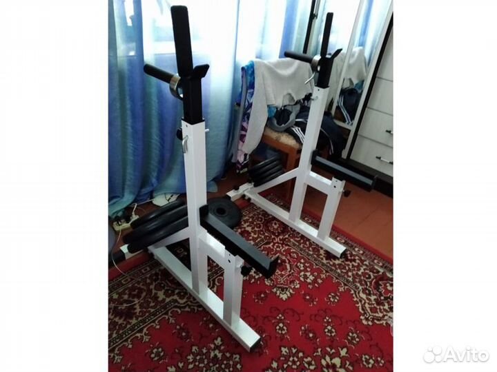 Стойка для штанги