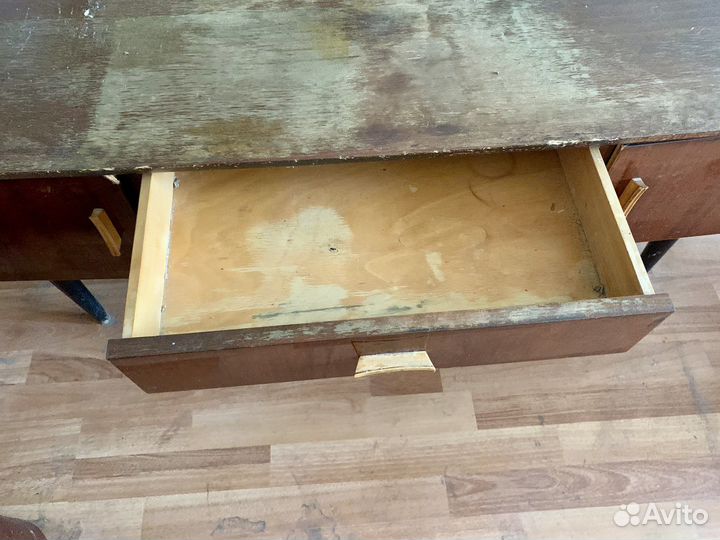 Продам раритетное старинное трюмо