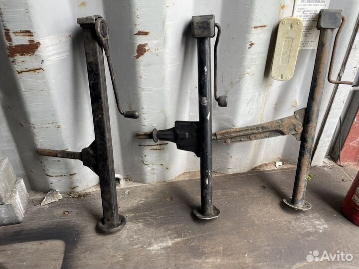 Домкрат для mercedes