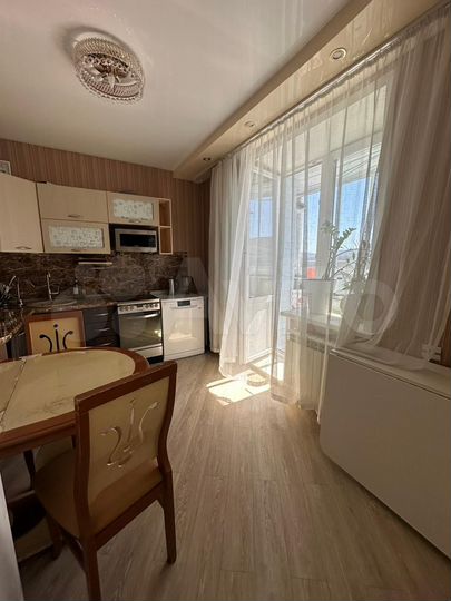 2-к. квартира, 60 м², 5/12 эт.