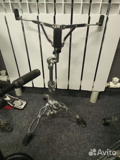 Стойки для ударных