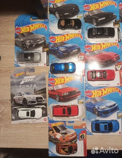 Машинки hotwheels