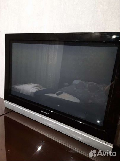 Телевизор shivaki, плазма, 32 дюйма с пультом