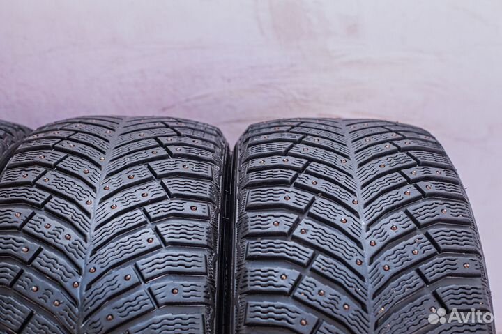 Michelin X-Ice North 4 245/45 R19 102H